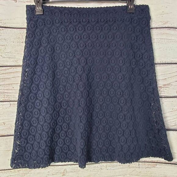 Alfani Women’s Navy Lace Skirt Size 12 Lined A-Line Floral Circle Crochet Midi C - Picture 2 of 7